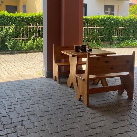 Casa Silvana Turate Ngoại thất bức ảnh
